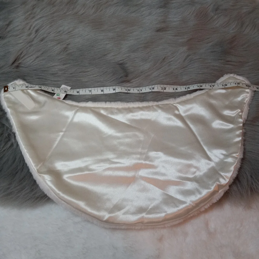 Dog Faux Fur Neck Cape